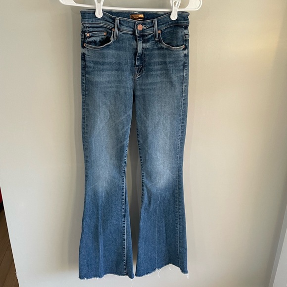 Mother The Weekender Fray Jeans - Walking On Coals - Size 24 - Picture 9 of 16
